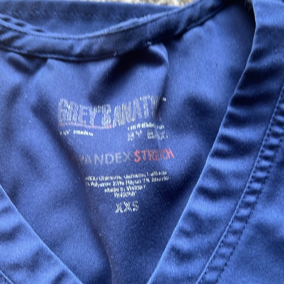 scrubs set - Picture 3 of 3